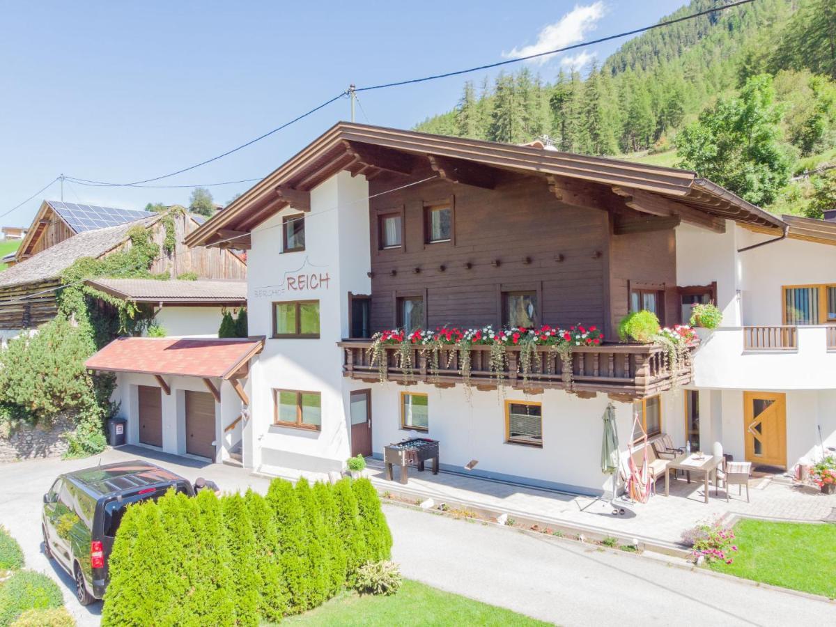 Holiday Home Berghof Reich Längenfeld Exterior foto